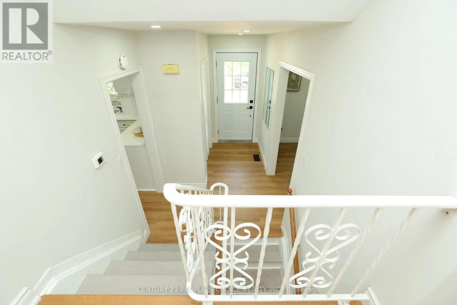 608 THORNWOOD AVENUE