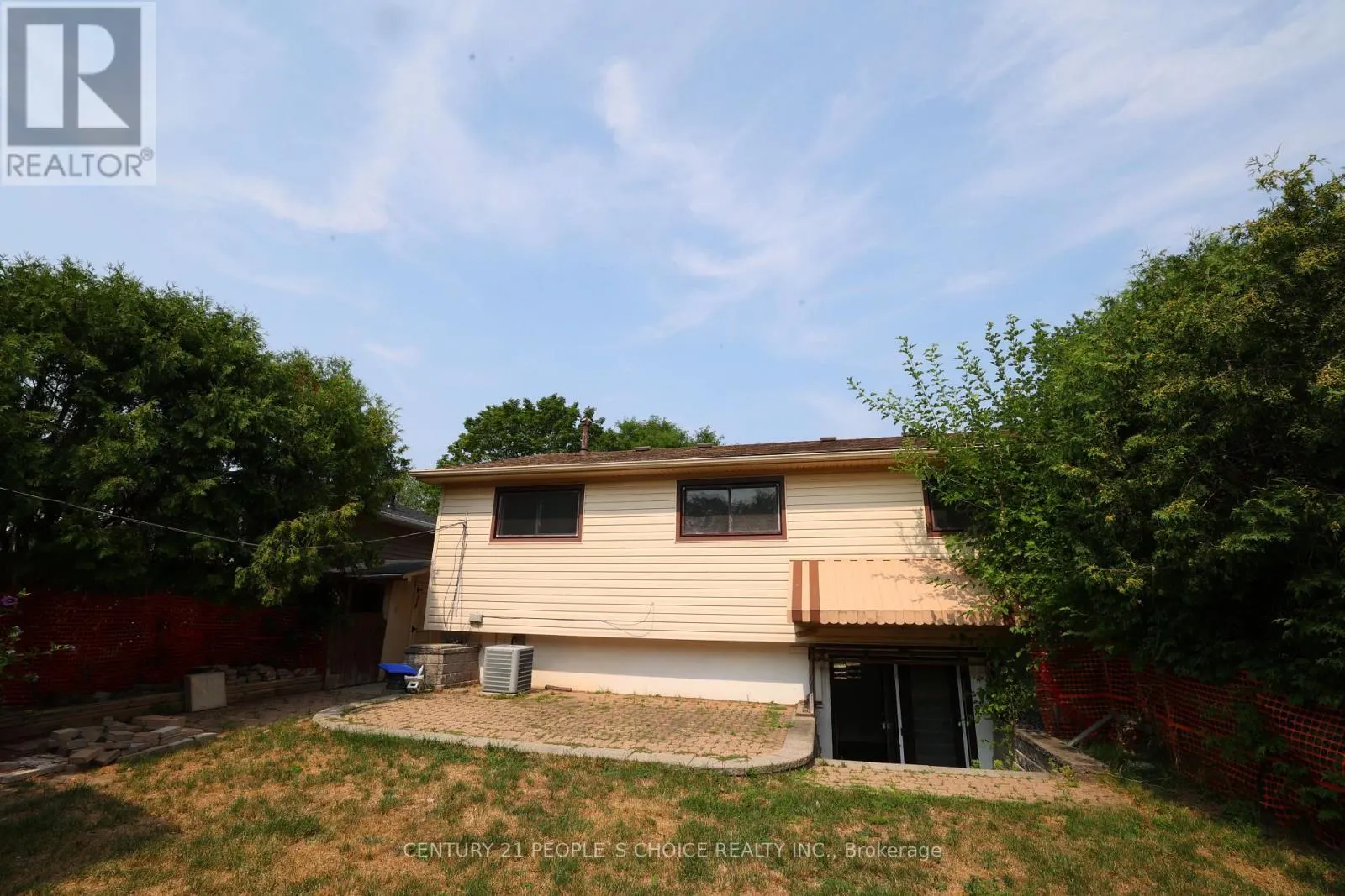 608 THORNWOOD AVENUE