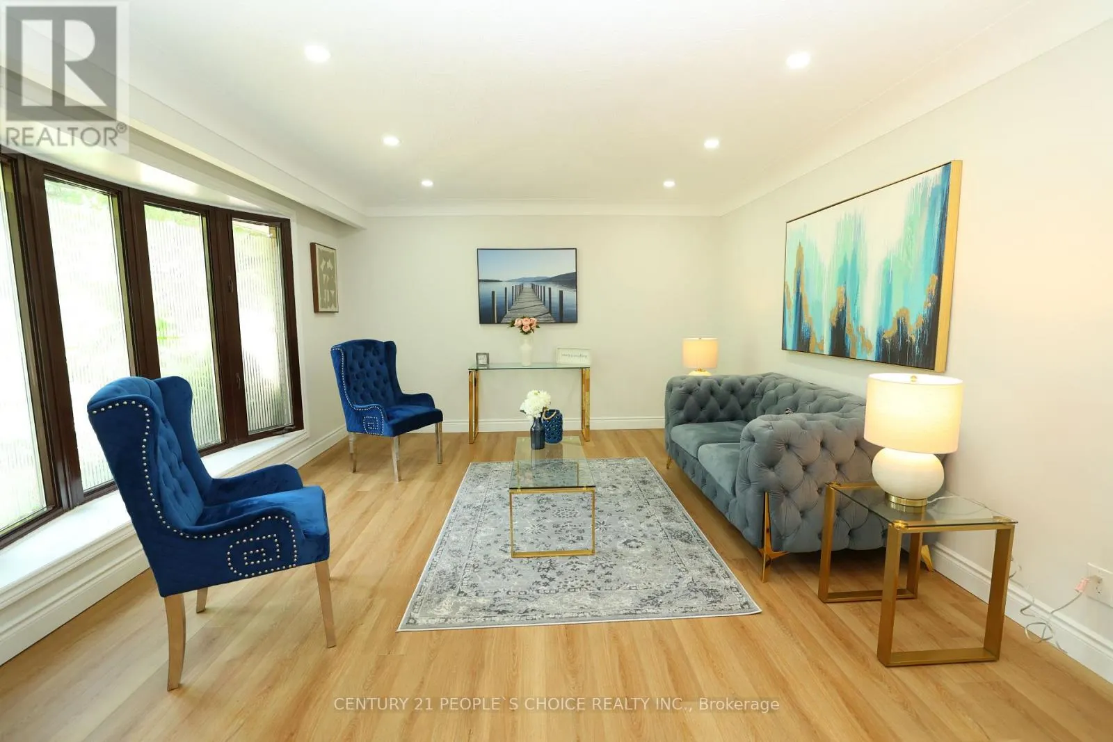 608 THORNWOOD AVENUE