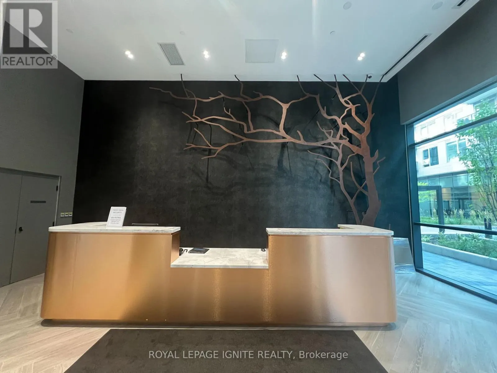 518 - 2450 OLD BRONTE ROAD