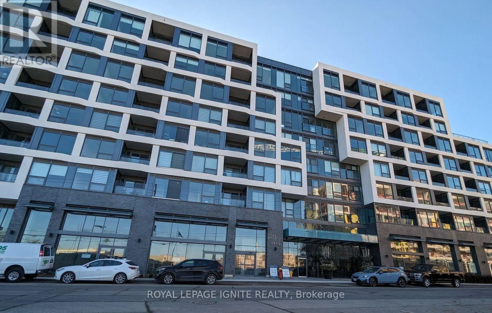 518 - 2450 OLD BRONTE ROAD