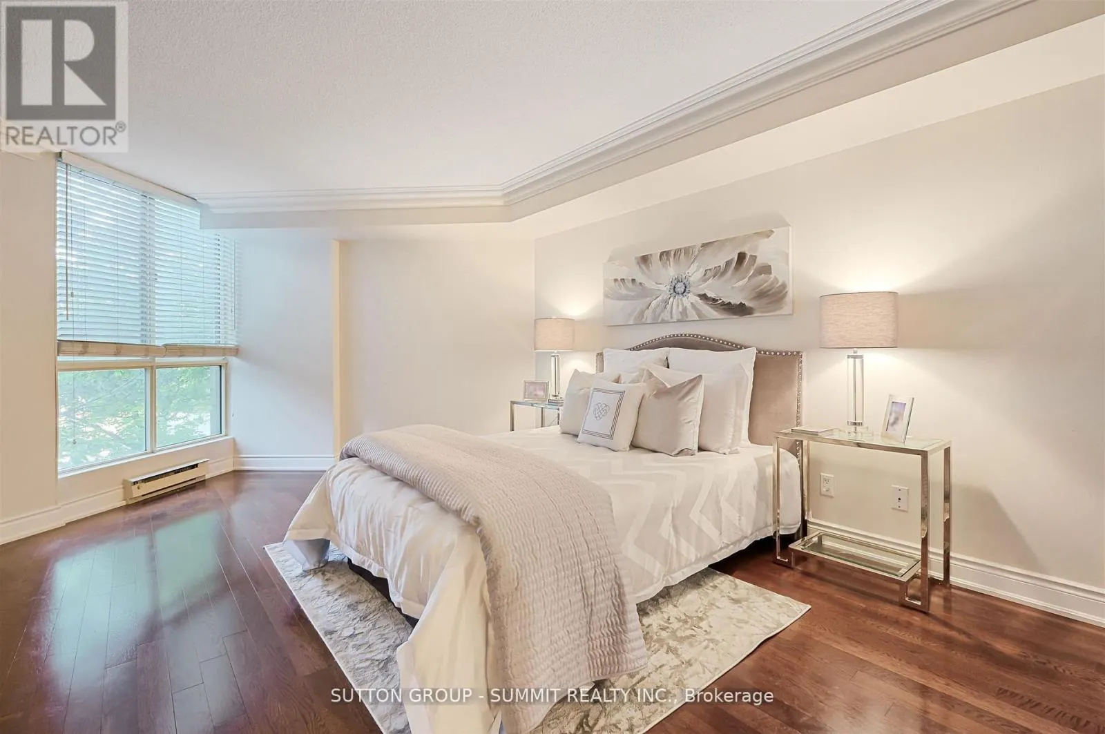 209 - 55 KINGSBRIDGE GARDEN CIRCLE