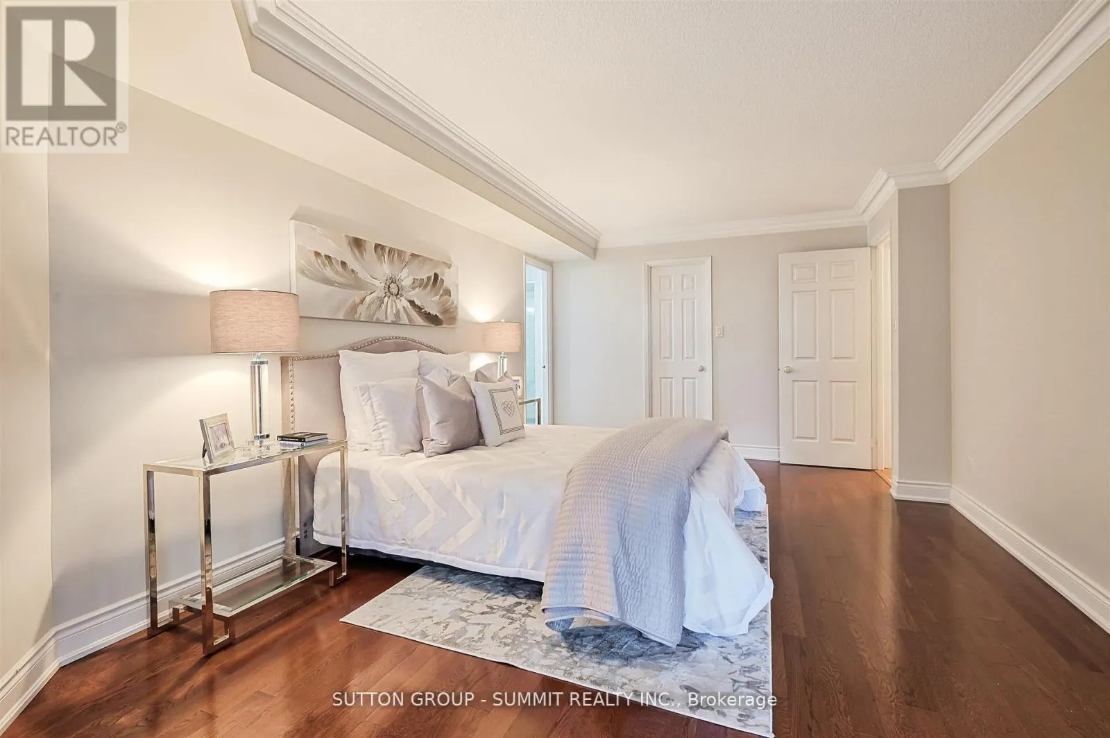 209 - 55 KINGSBRIDGE GARDEN CIRCLE