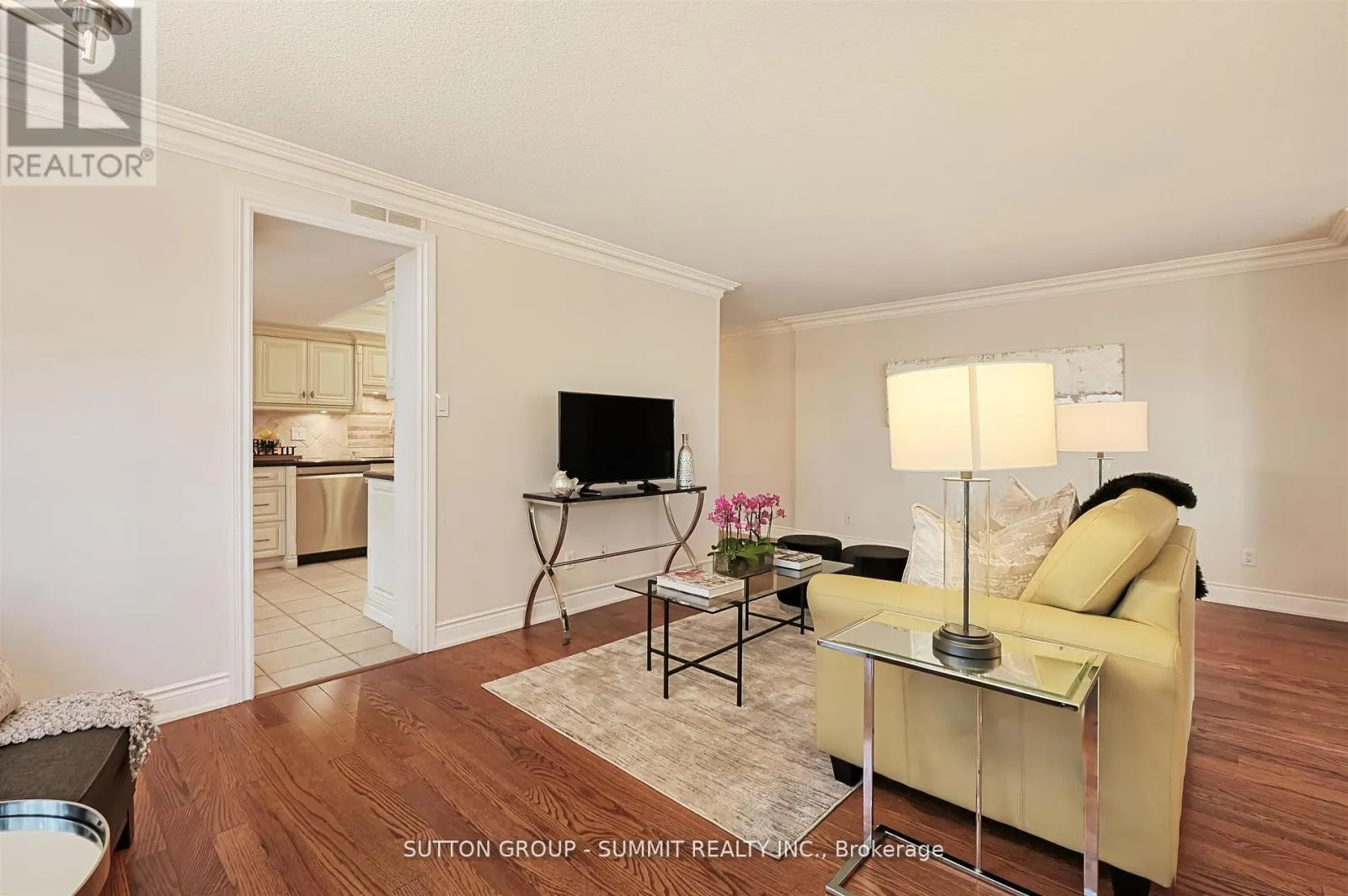 209 - 55 KINGSBRIDGE GARDEN CIRCLE