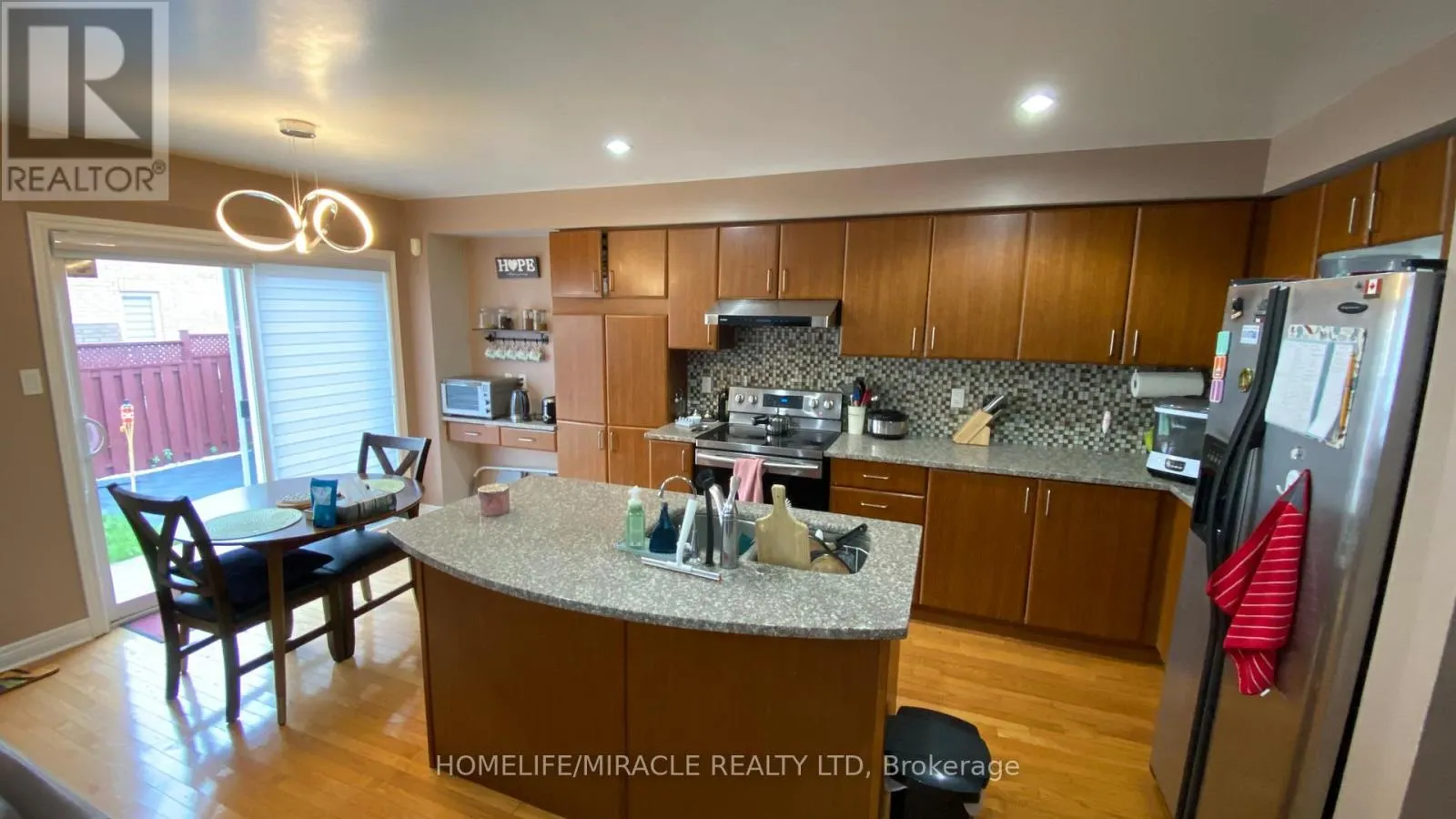#UPPER - 9 FAIRHILL AVENUE