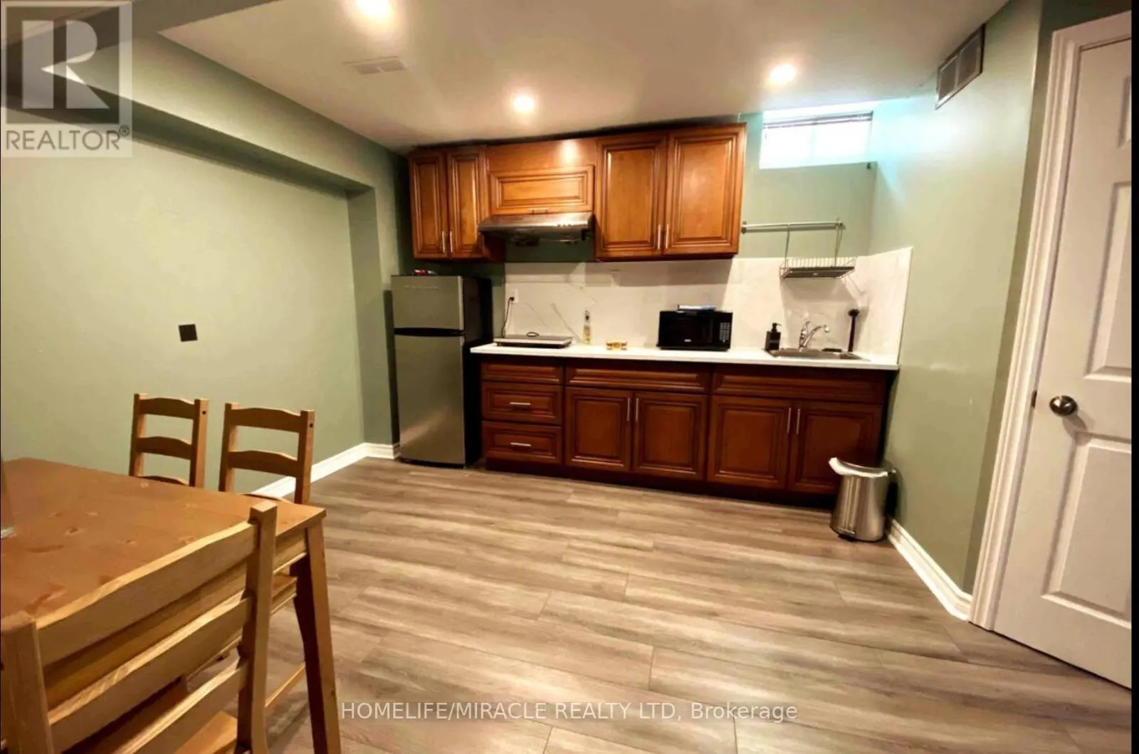 #BASEMENT - 9 FAIRHILL AVENUE