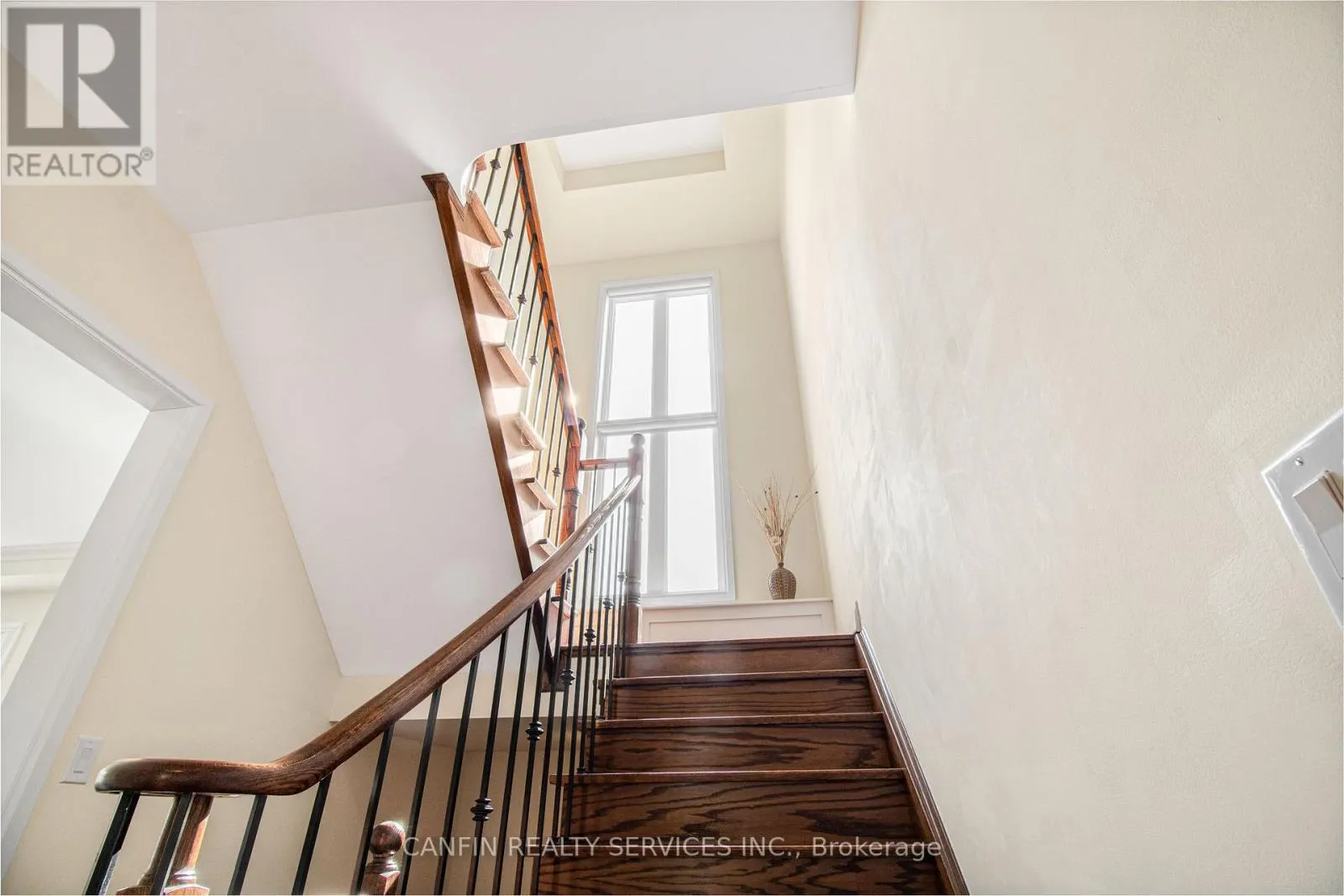 10 CALSTOCK PLACE