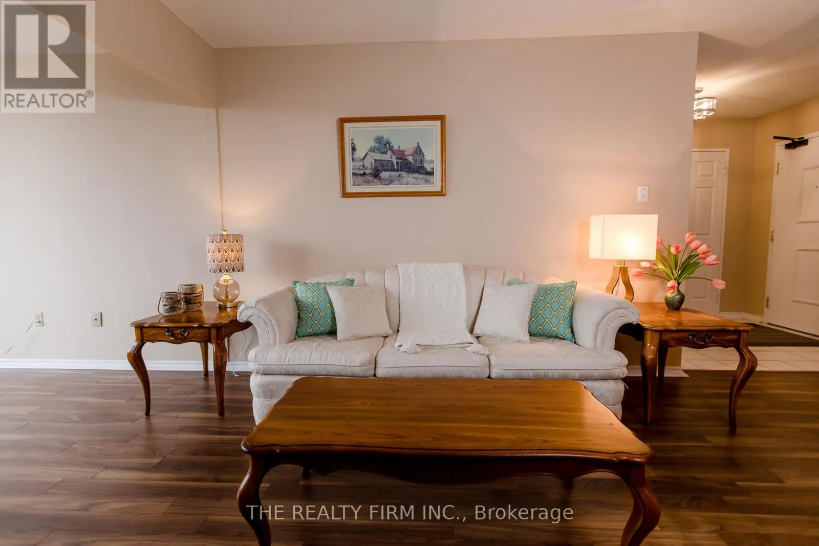 406 - 100 COUNTY COURT BOULEVARD, #406