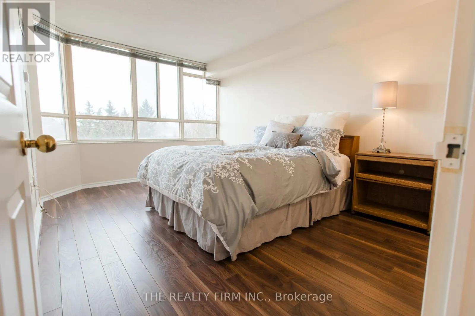 406 - 100 COUNTY COURT BOULEVARD, #406