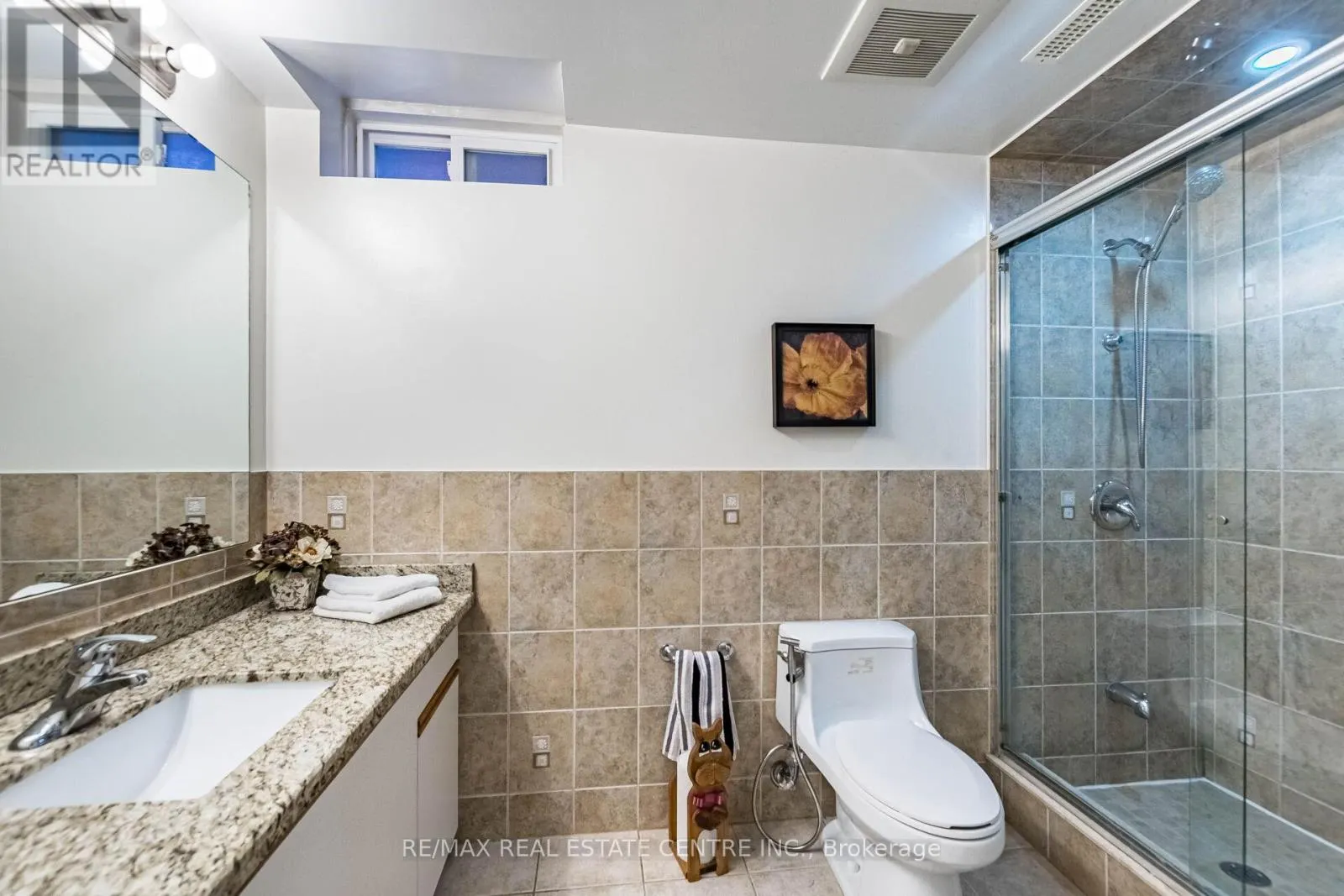 963 SUMMERBREEZE COURT
