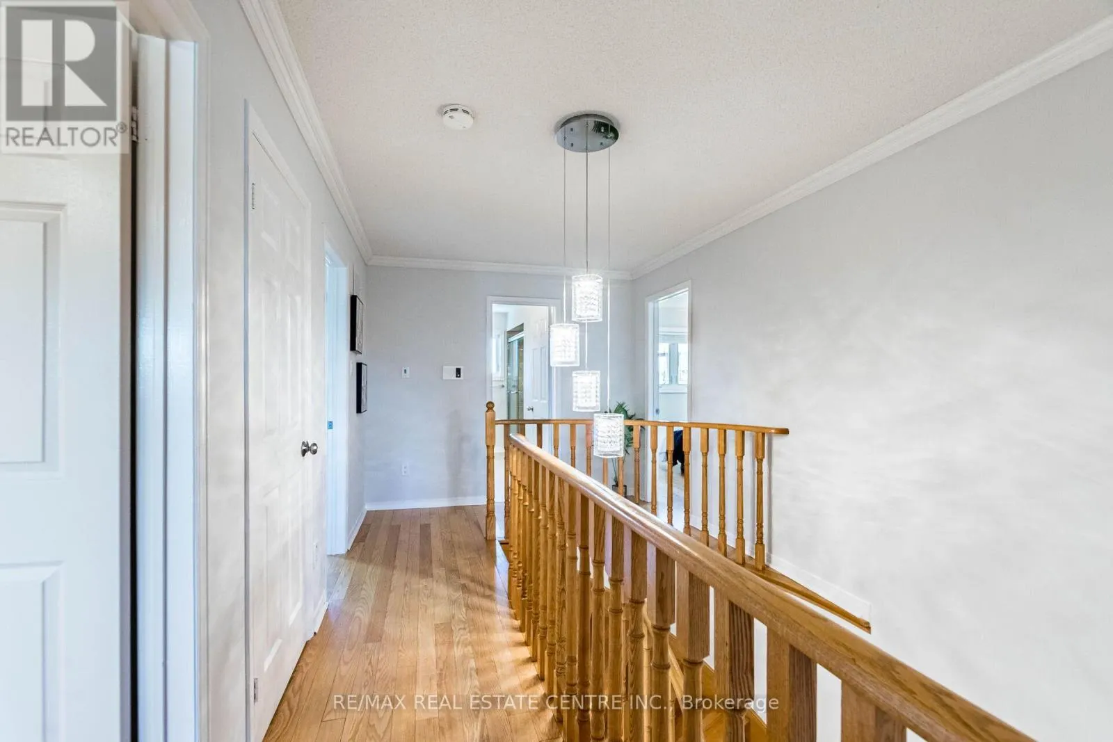 963 SUMMERBREEZE COURT