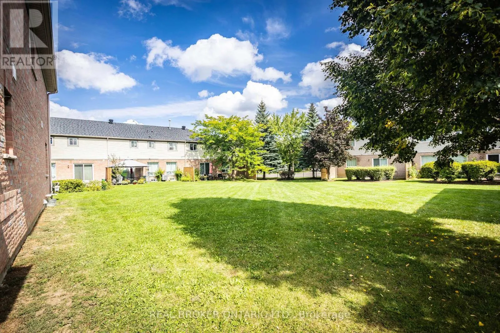 36 - 5255 GUILDWOOD WAY