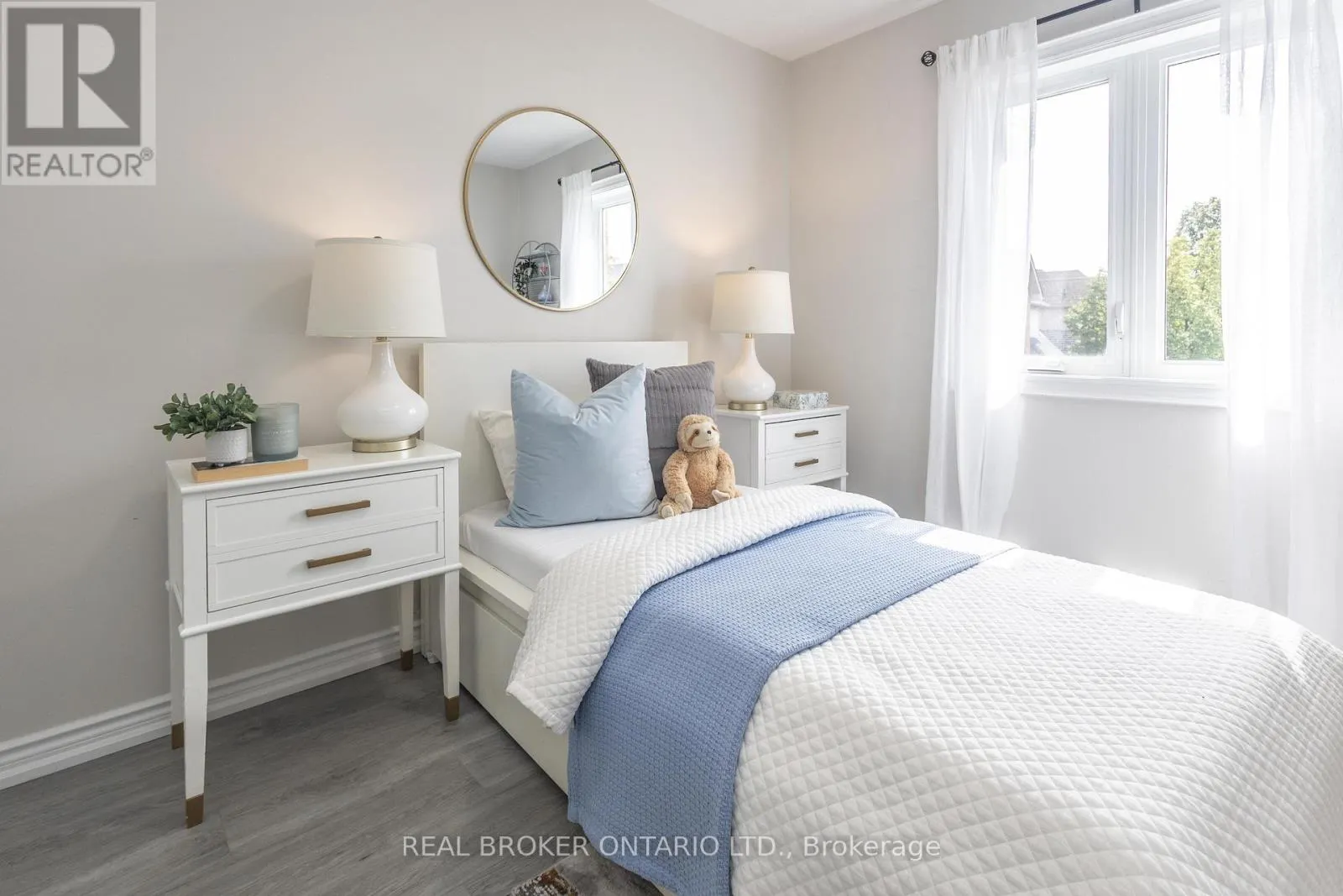 36 - 5255 GUILDWOOD WAY