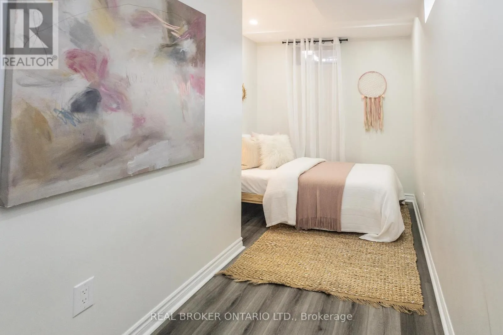 36 - 5255 GUILDWOOD WAY