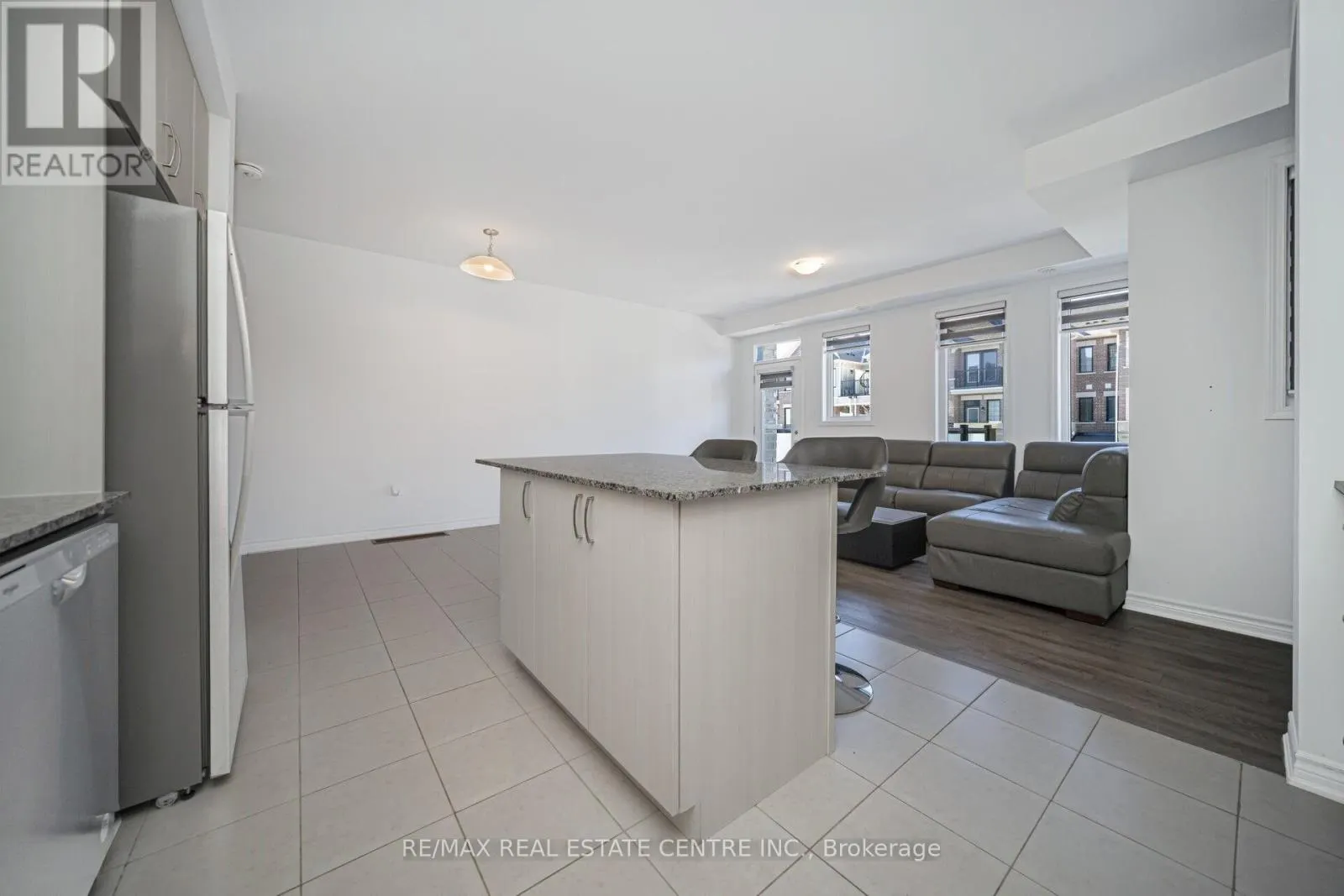 81 MELMAR STREET