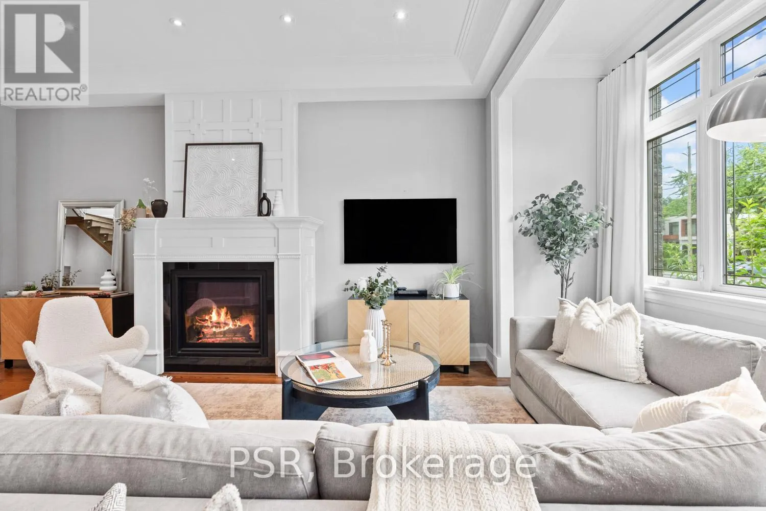 76 SOUTH KINGSWAY