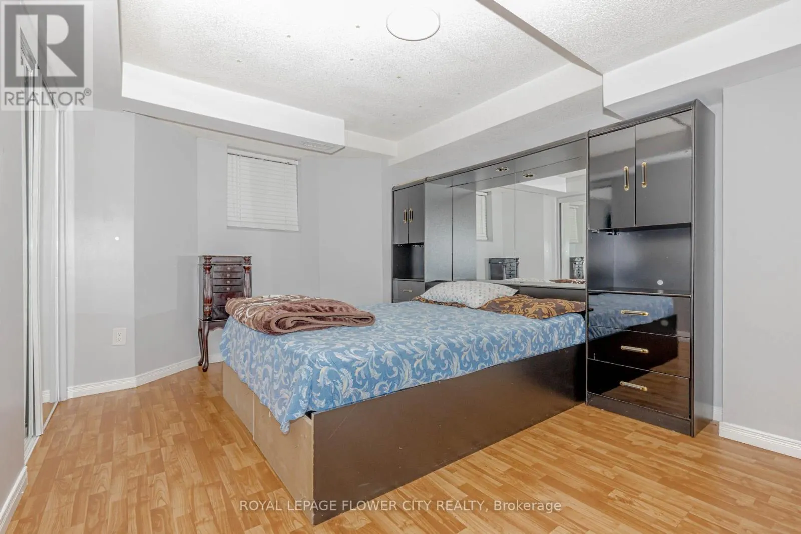 30 FOXTAIL ROAD