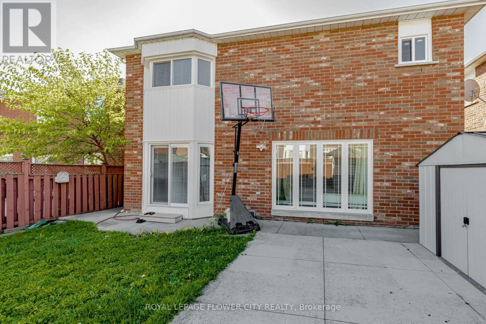 30 FOXTAIL ROAD