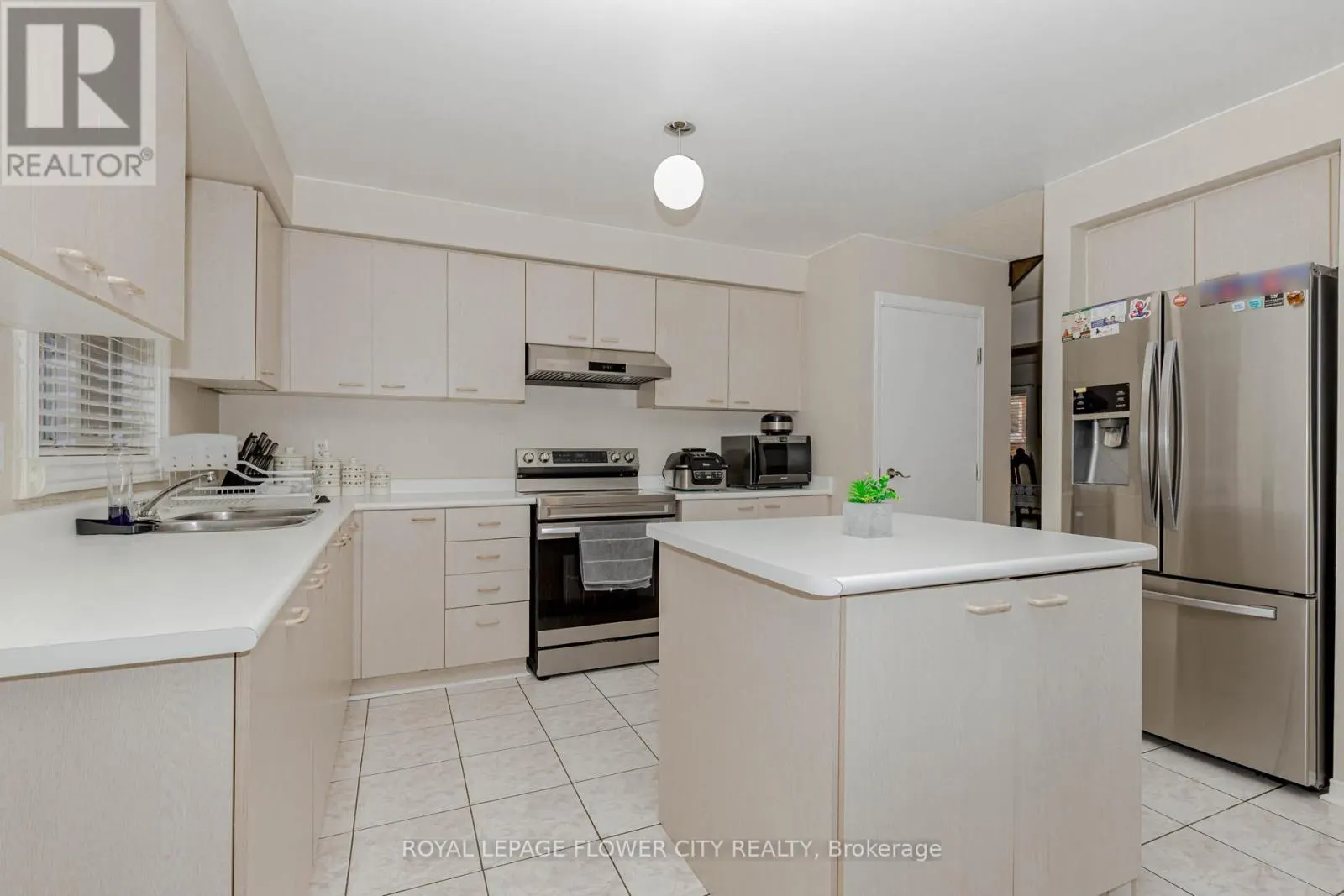 30 FOXTAIL ROAD