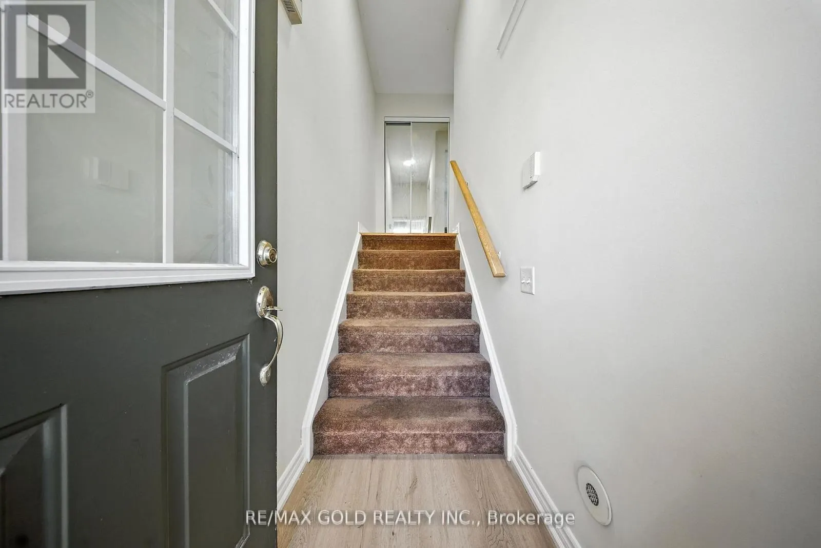 58 - 50 STRATHAVEN DRIVE