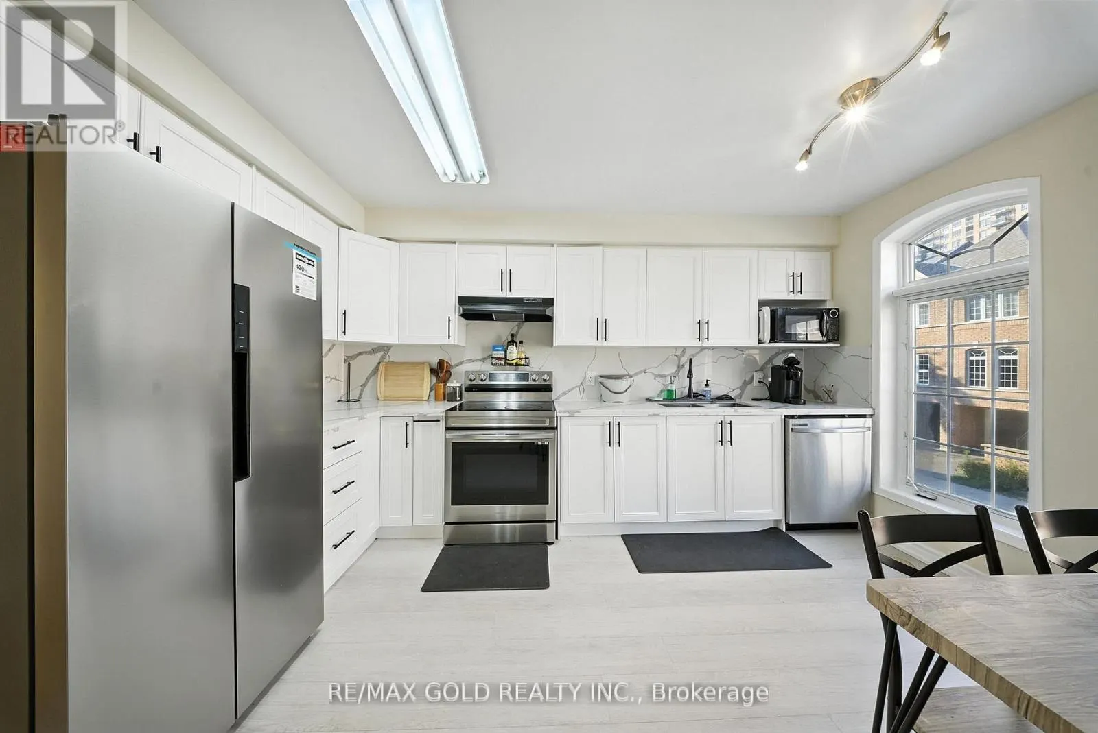 58 - 50 STRATHAVEN DRIVE