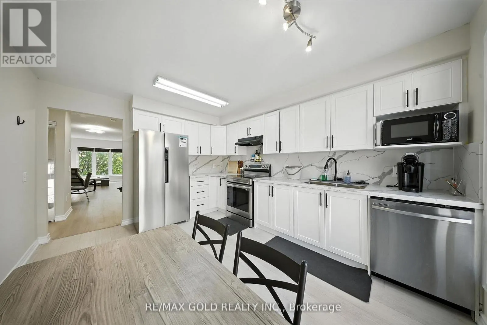 58 - 50 STRATHAVEN DRIVE