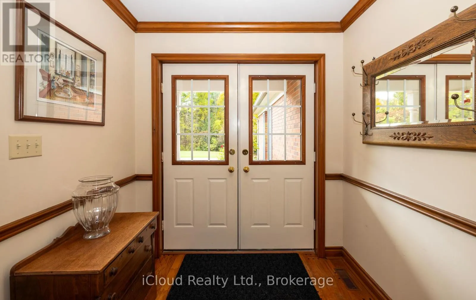 179 MAIN STREET S