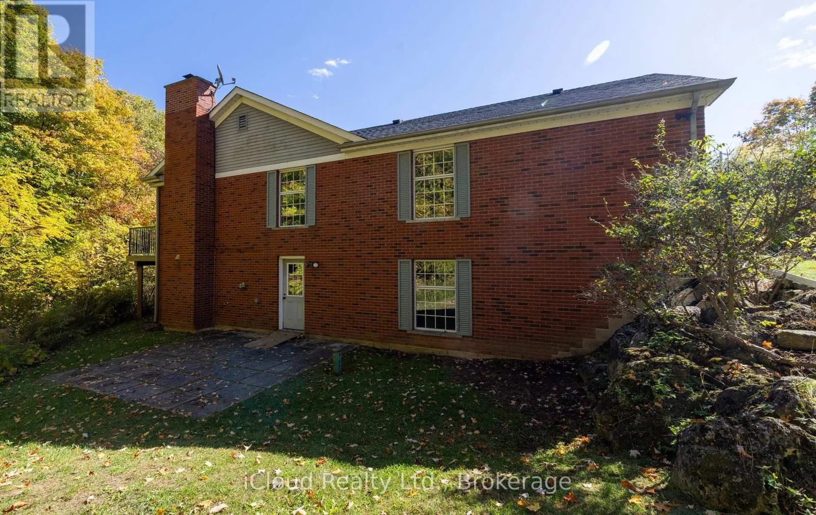 179 MAIN STREET S