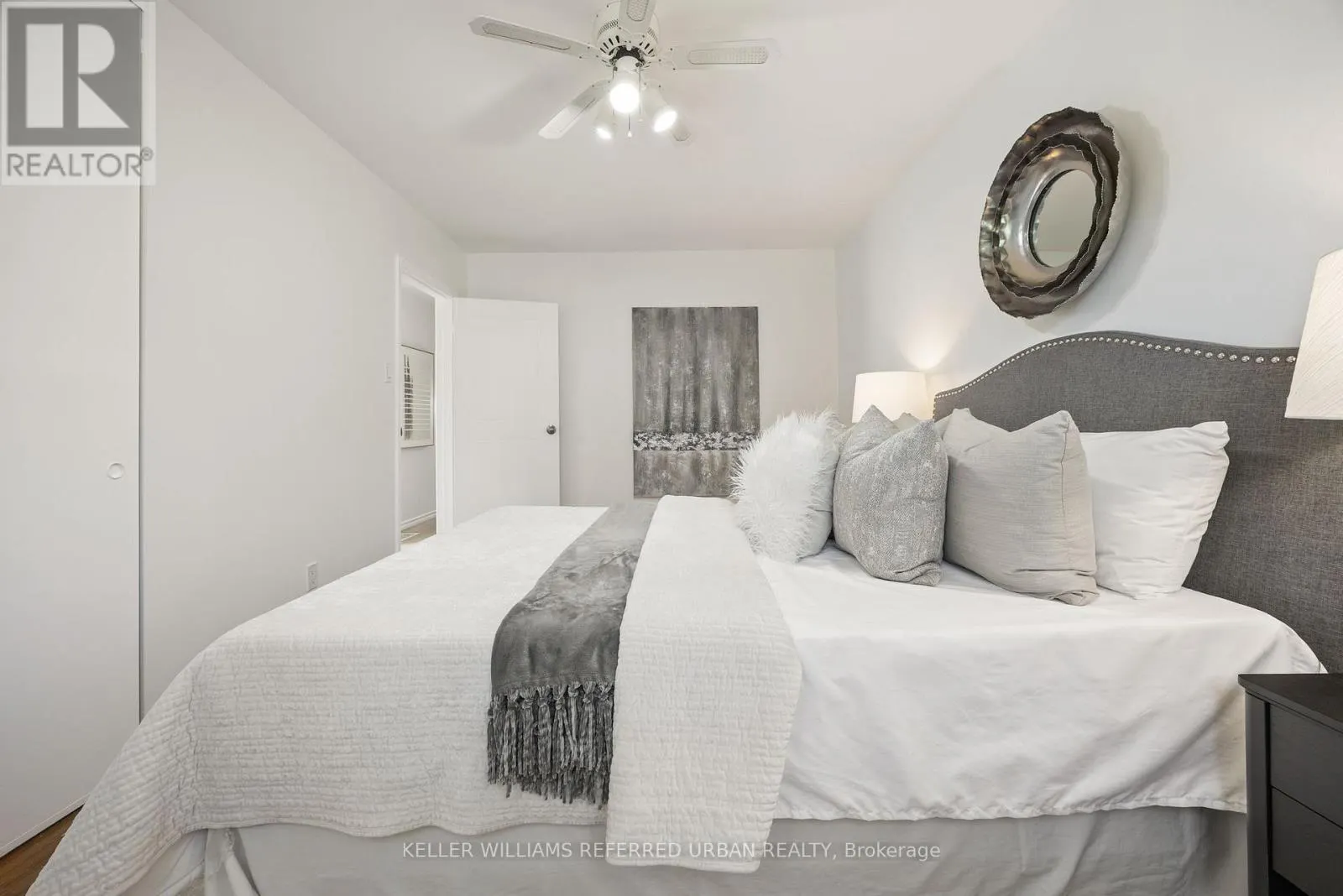 17 MADRON CRESCENT