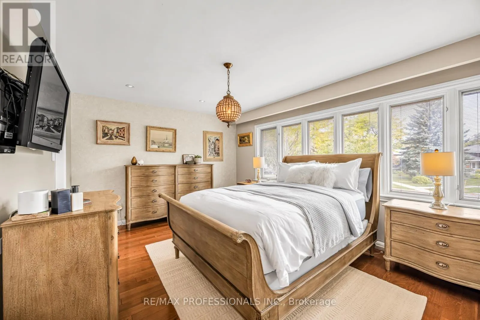 16 WOODPARK ROAD