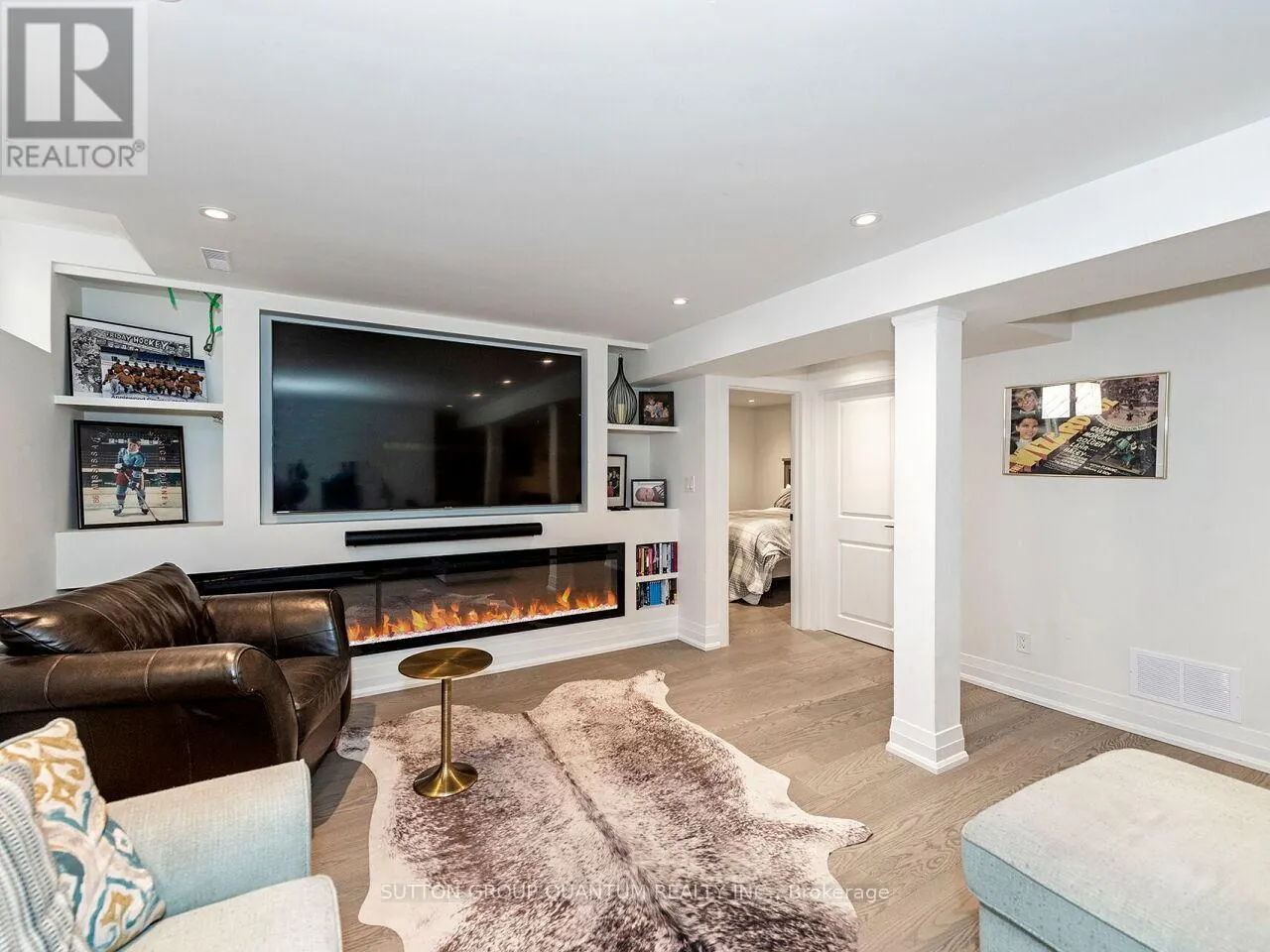 1872 FLINTLOCK COURT