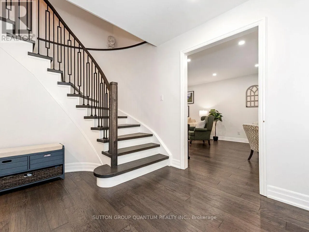 1872 FLINTLOCK COURT