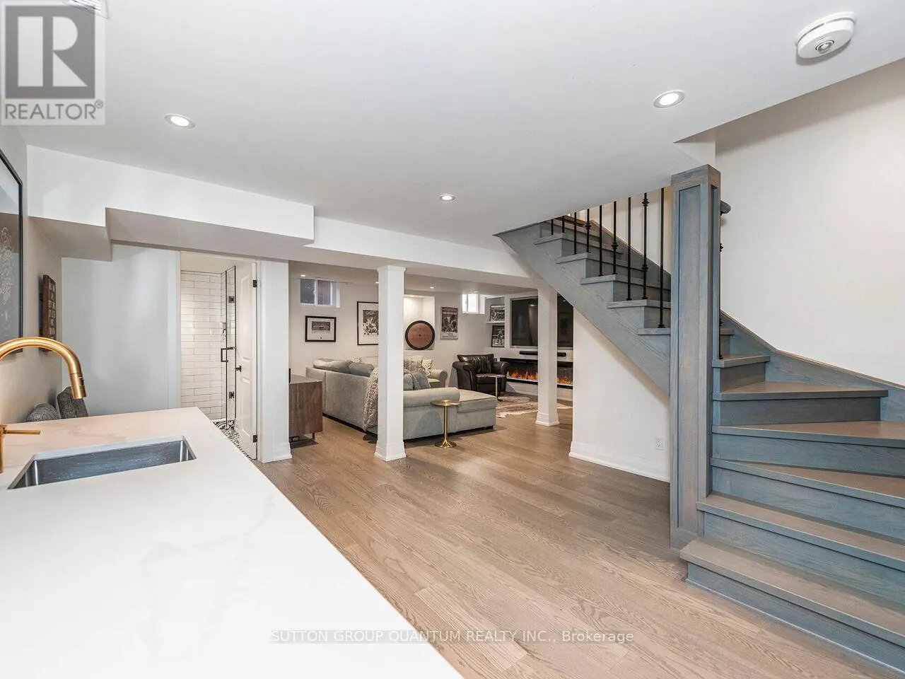 1872 FLINTLOCK COURT