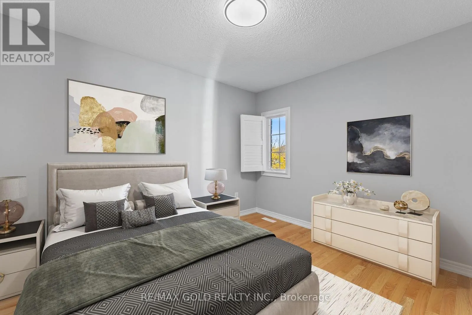 2 REVELSTOKE PLACE