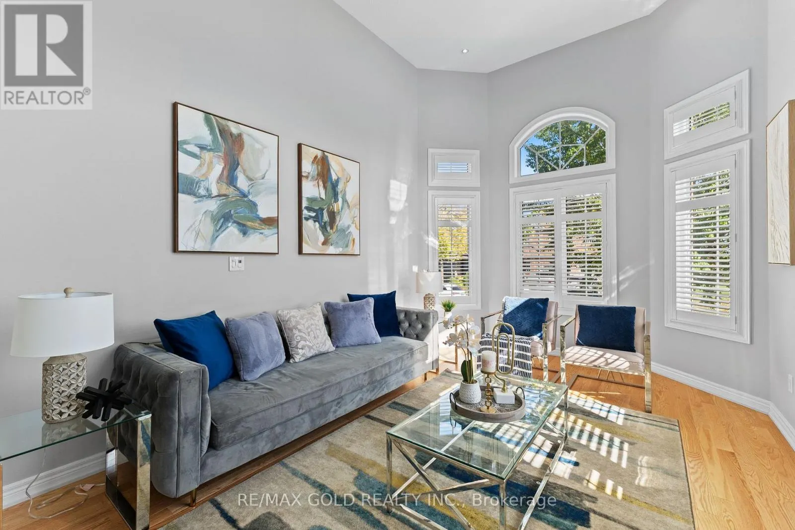2 REVELSTOKE PLACE