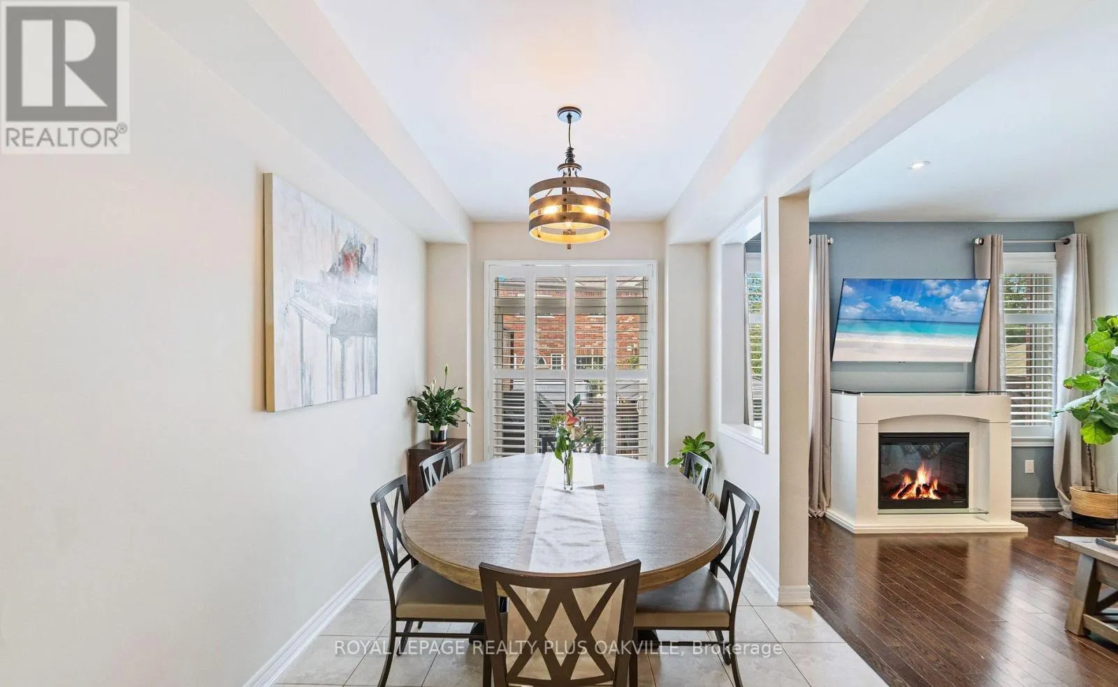 37 DIAMOND LEAF LANE
