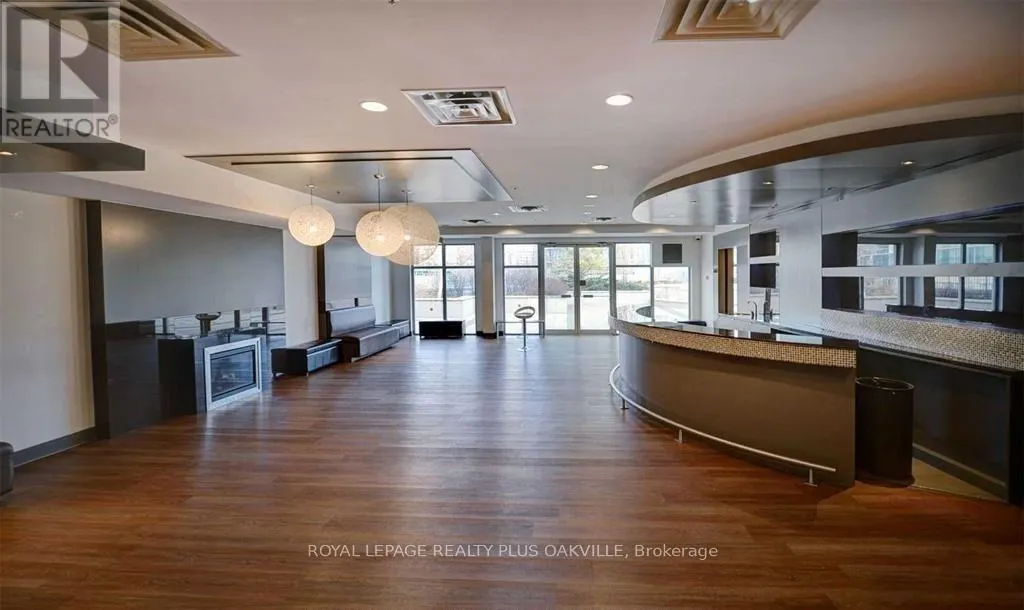 1101 - 80 ABSOLUTE AVENUE