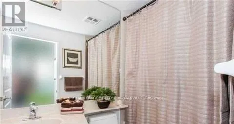 1101 - 80 ABSOLUTE AVENUE