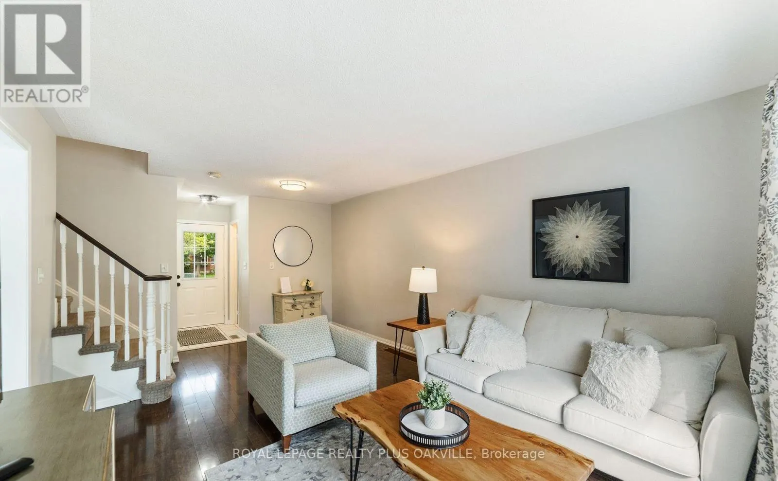 2185 BARONWOOD DRIVE