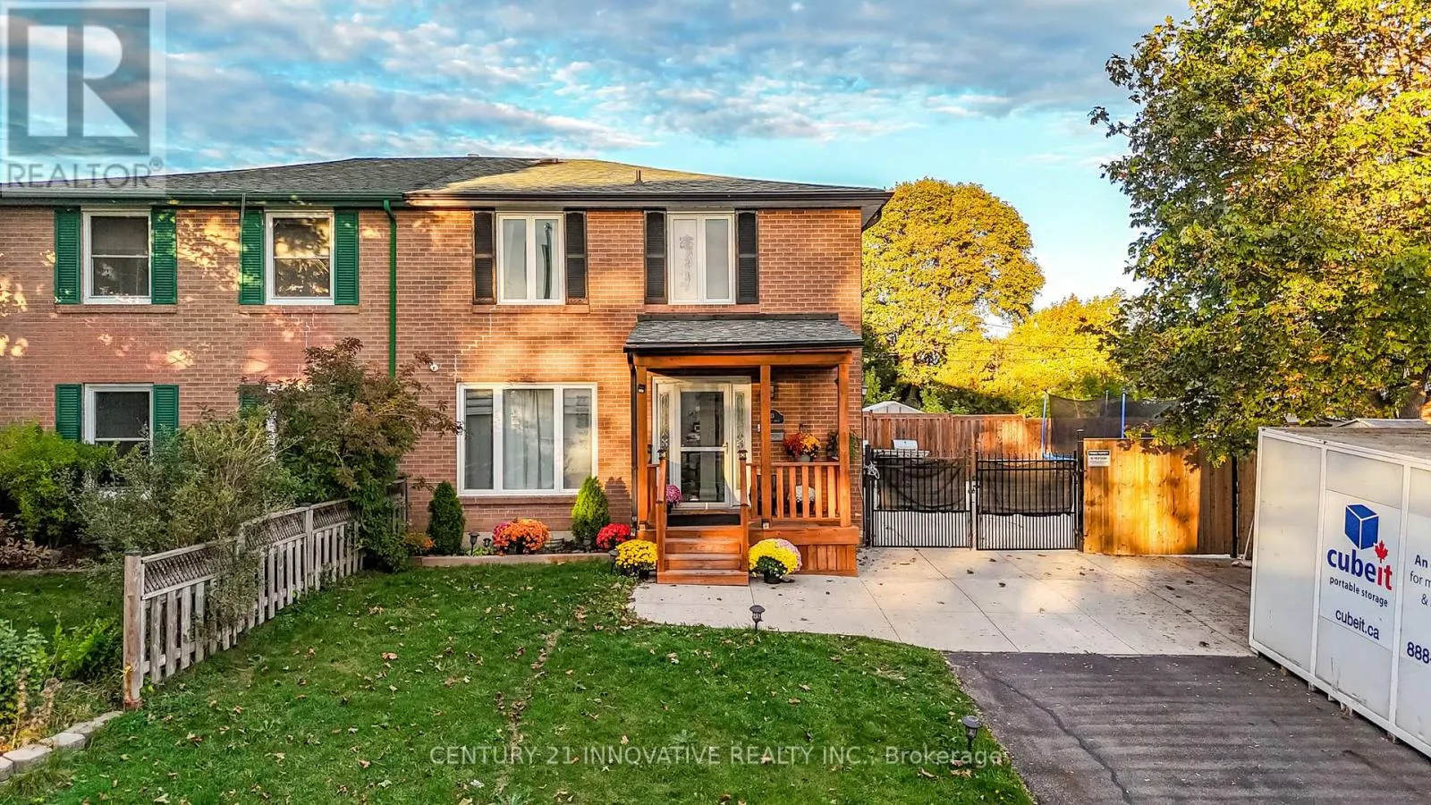 13 DORSET DRIVE