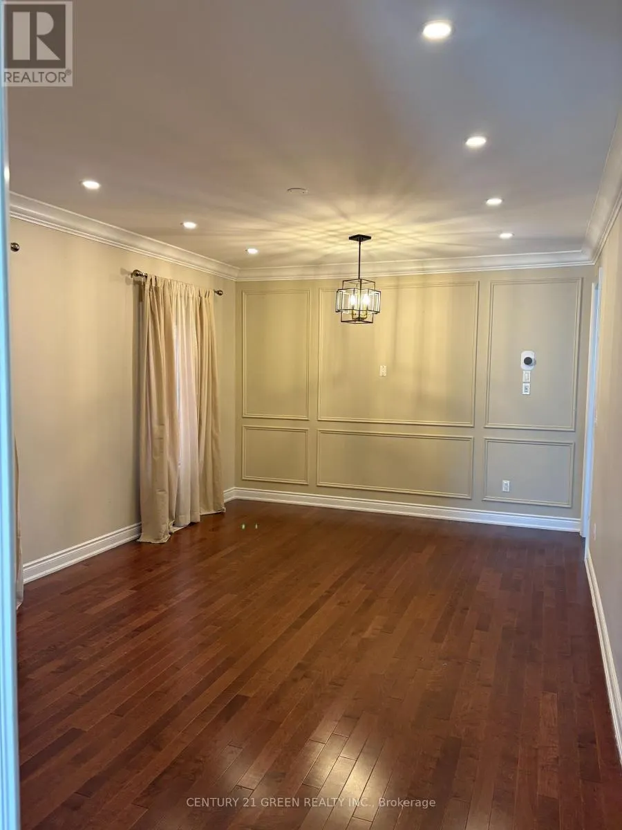 16 VALLEYWAY DRIVE