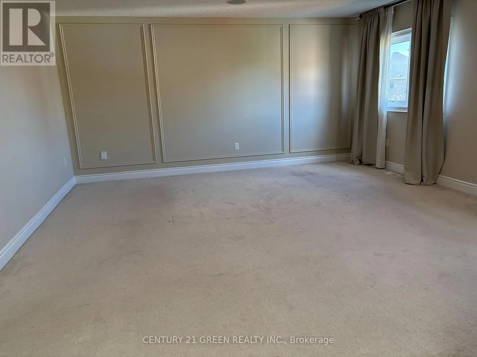 16 VALLEYWAY DRIVE