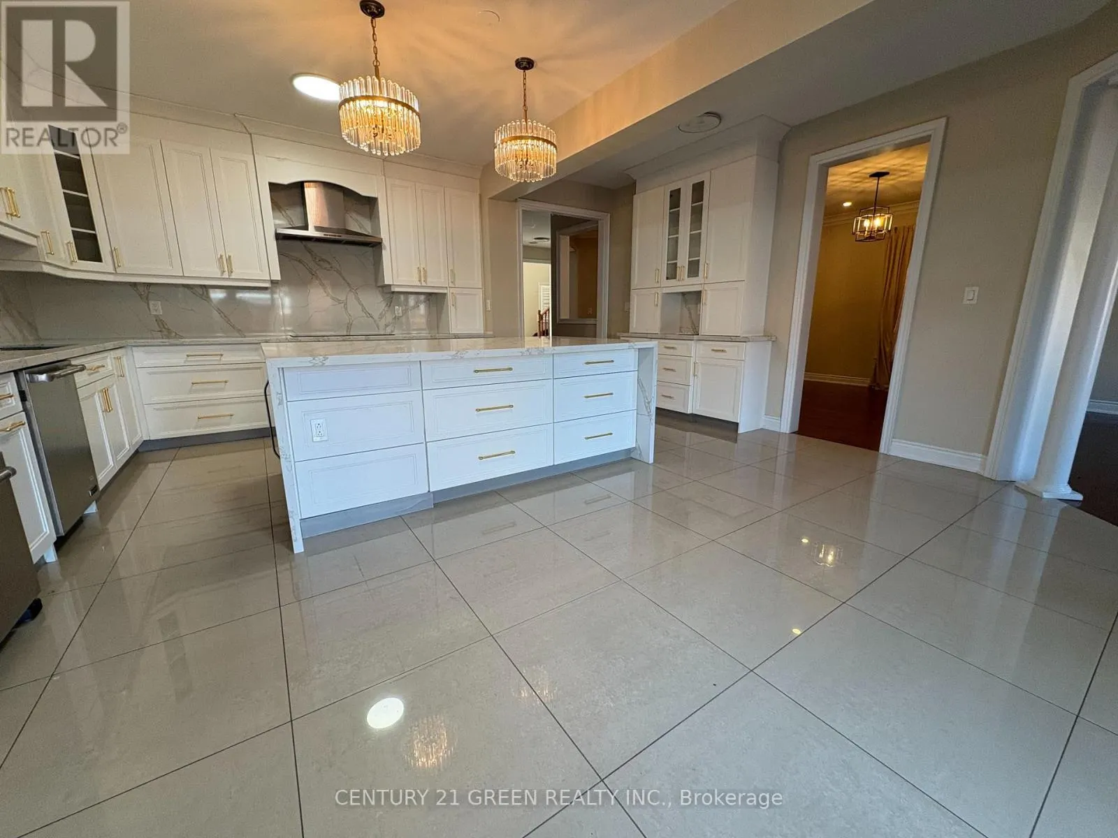 16 VALLEYWAY DRIVE