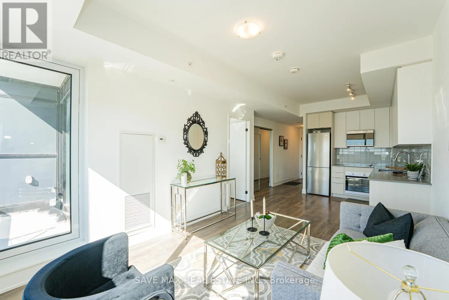 1310 - 2481 TAUNTON ROAD