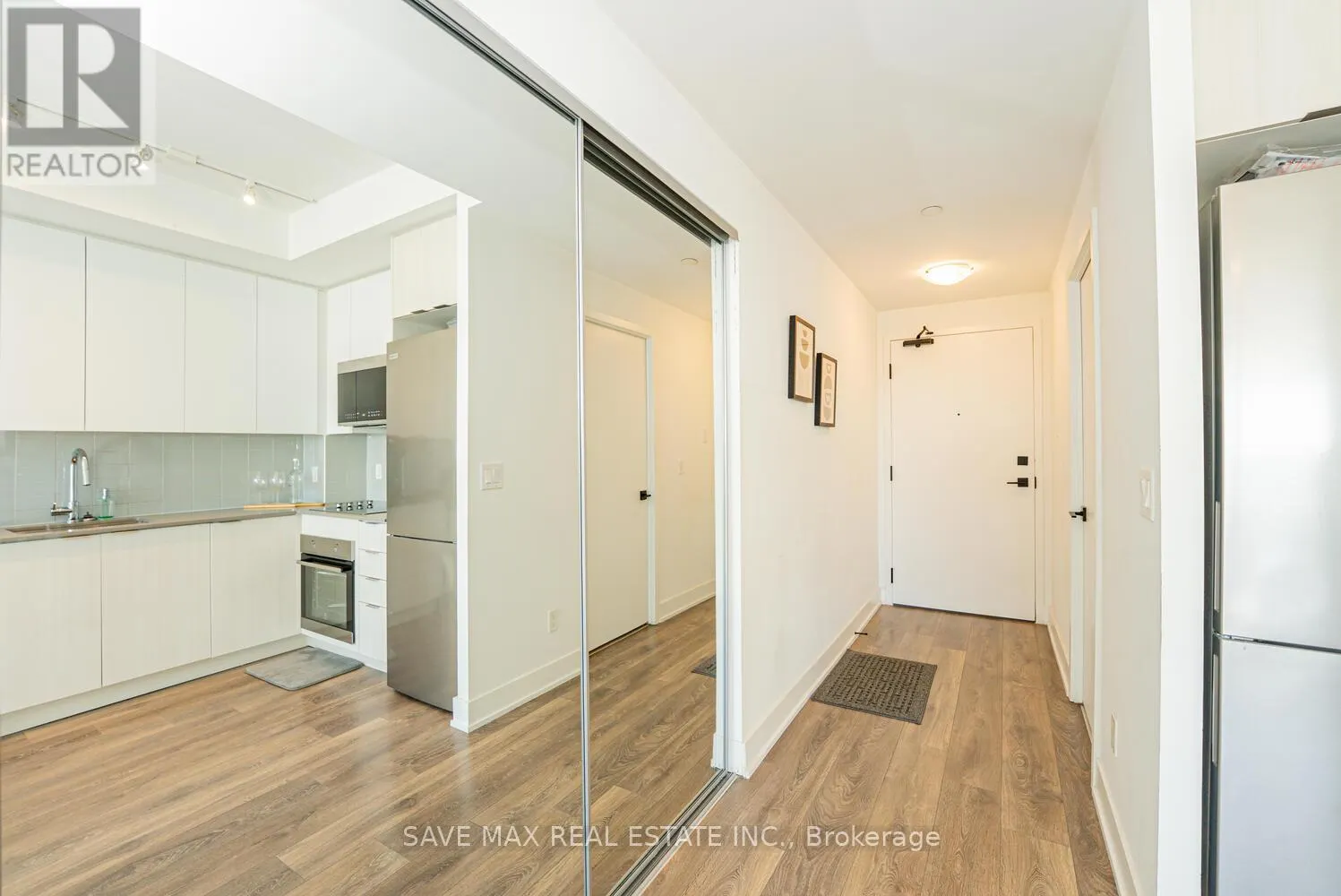 1310 - 2481 TAUNTON ROAD