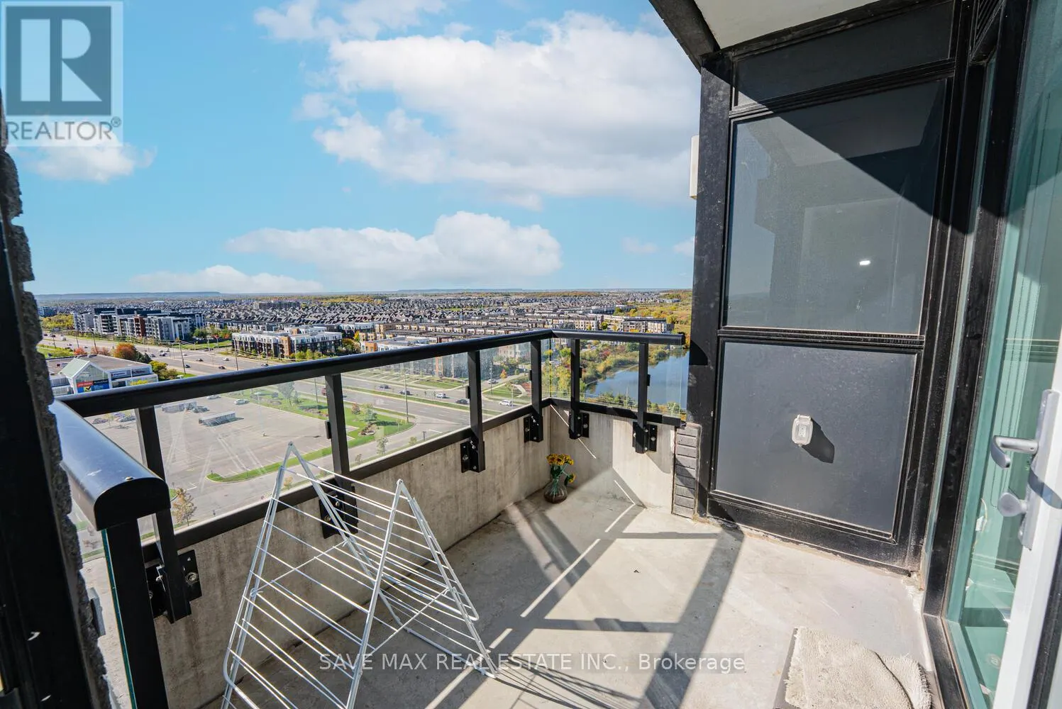 1310 - 2481 TAUNTON ROAD