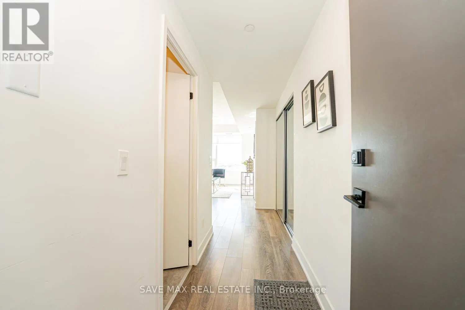 1310 - 2481 TAUNTON ROAD