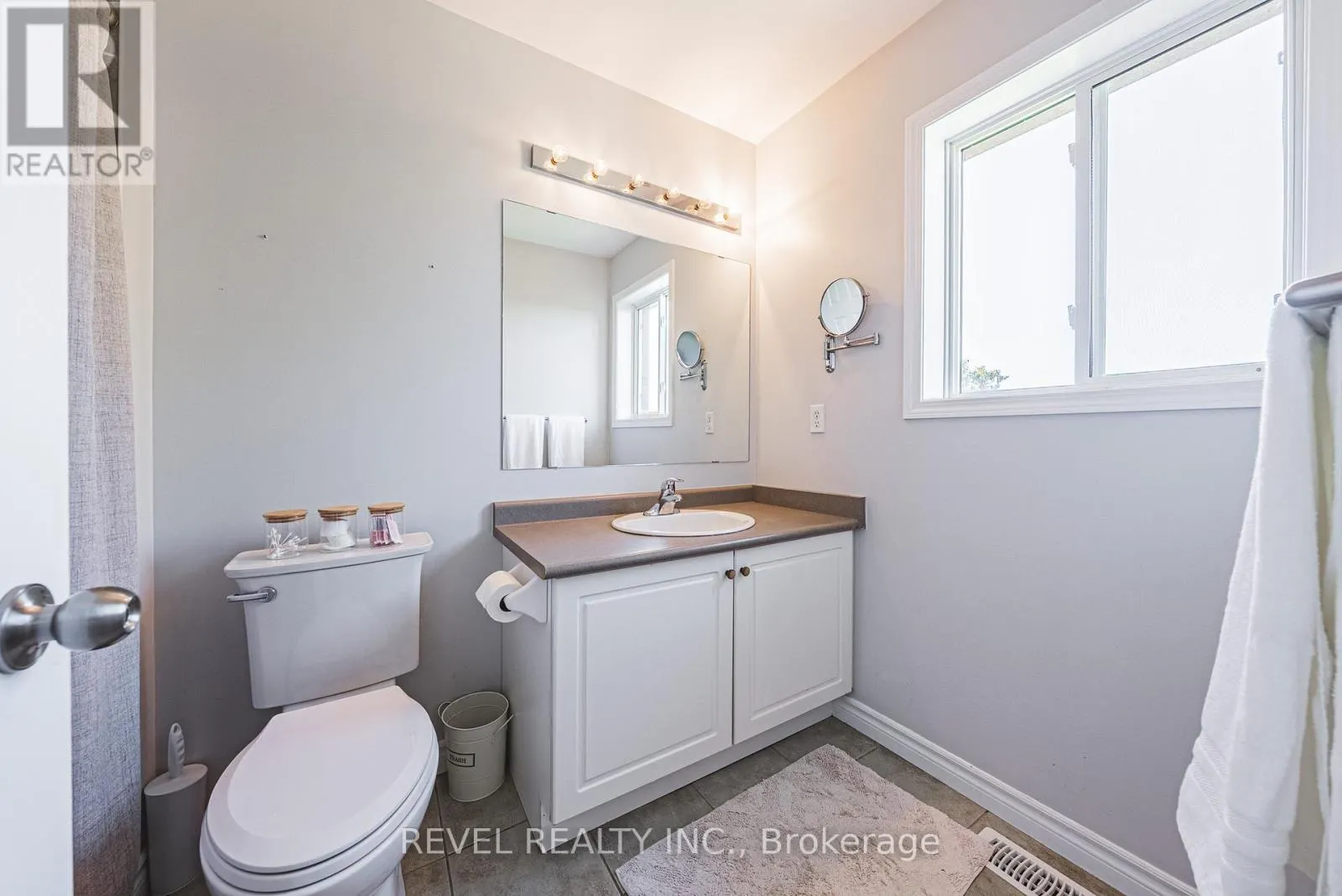 1188 BONIN CRESCENT