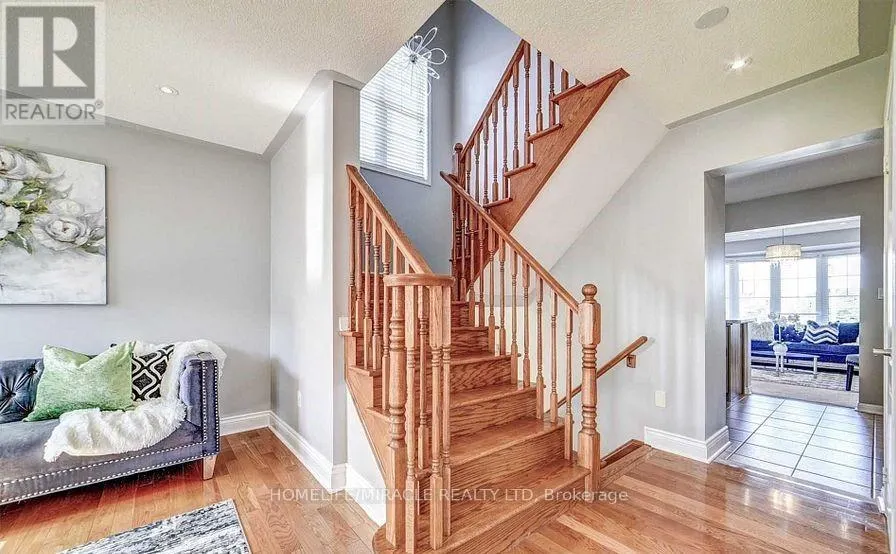 38 - 5980 WHITEHORN AVENUE