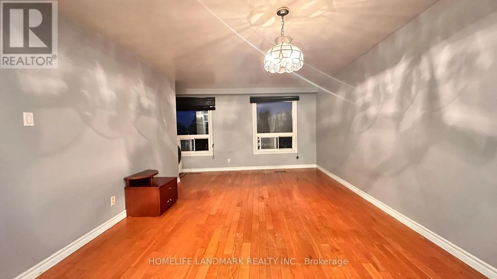 1171B LAKESHORE ROAD E